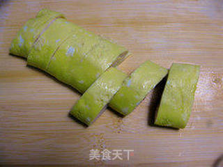 虾仁鸡蛋卷的做法步骤:11