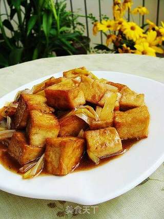 葱烧豆腐的做法步骤:11
