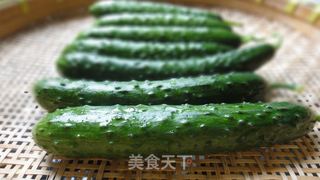 配粥小菜---酱腌小黄瓜的做法步骤：2