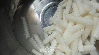 配粥小菜------泡椒白萝卜的做法步骤：4