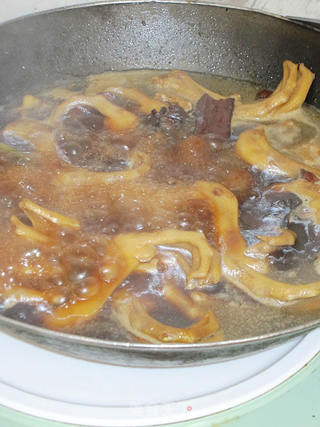 美味到停不了嘴的香卤鸭脚的做法步骤：10