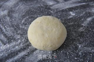 酸酸甜甜的 菠萝朗母牛角包的做法步骤：10
