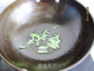 什锦冻豆腐汤的做法步骤：2