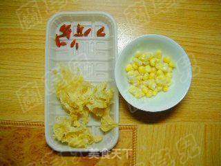 冰糖玉米银耳羹的做法步骤：1