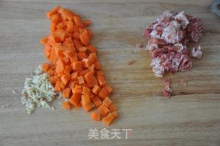 Coq au vin – 法式红酒炖鸡的做法步骤：1