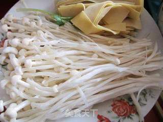 啤香鲜锅的做法步骤:6