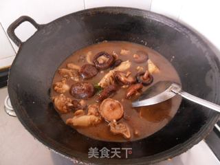 香菇炖小鸡的做法步骤：7