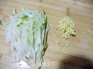 海鲜萝卜丝疙瘩汤的做法步骤:2