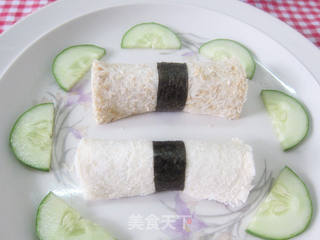 蔬菜沙拉吐司卷的做法步骤:13