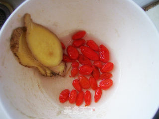 猪肝菠菜汤的做法步骤:3