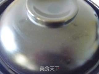 【养生汤煲】花生鸡脚汤的做法步骤：5