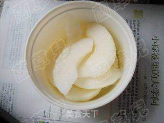 百合雪梨银耳羹的做法步骤:4
