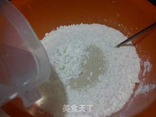 猪肉白菜包子的做法步骤:2