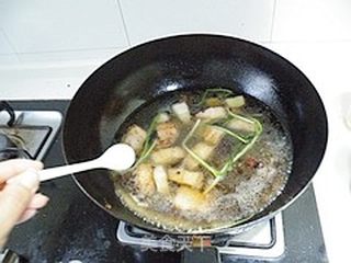五花肉烧粉丝的做法步骤:9