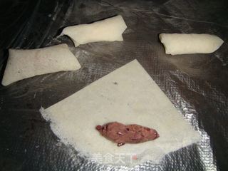 拔丝豆沙卷的做法步骤：3
