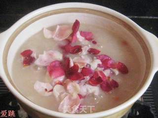 玫瑰花桂圆粥的做法步骤:11