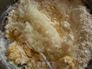 健康减肥——洋葱苏打饼干的做法步骤:3