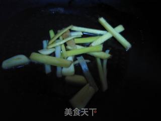 锅仔鸡的做法步骤：2