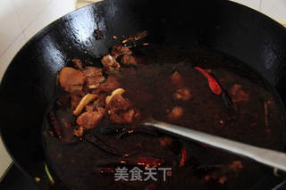 简单易学的西红柿炖牛腩的做法步骤:8