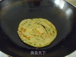 【简单制作的花样饼大全】做手撕饼有窍门---葱花手撕饼的做法步骤：11