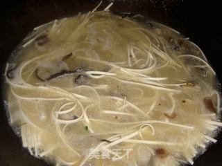 菠菜鸡蛋面条的做法步骤：5