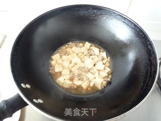 香菜肉末豆腐的做法步骤：10