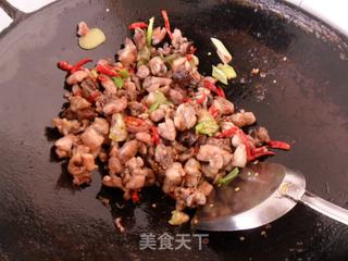 孜然麻辣鸡丁的做法步骤：9