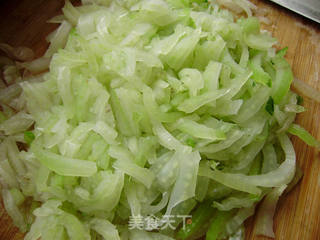 家常主食----白菜香菇酱肉包子的做法步骤:4