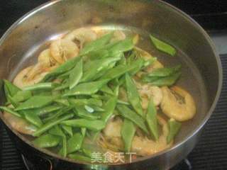 长扁豆炒白条虾的做法步骤：3