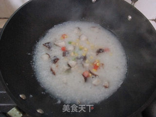 香菇鳕鱼粥的做法步骤:6