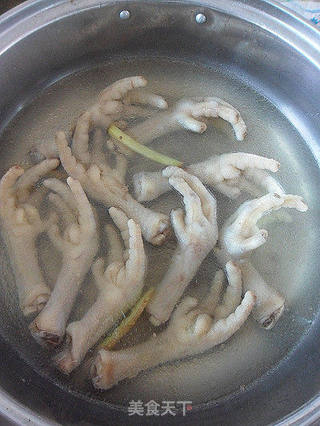 【家常菜】茶香凤爪的做法步骤:6
