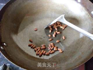 补钙下酒菜------------------香辣小鱼干的做法步骤：3