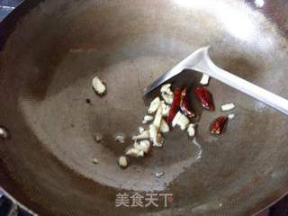 补钙下酒菜------------------香辣小鱼干的做法步骤：7