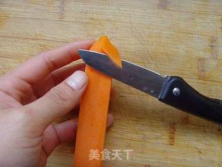 让餐桌不再单调:菜肴装饰(三)丽花的做法步骤:3