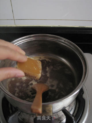 上班女性的秋冬养生必选----阿胶牛奶的做法步骤:5