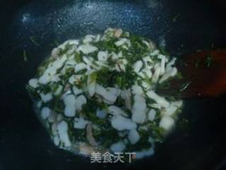 雪菜肉丝炒年糕的做法步骤：9