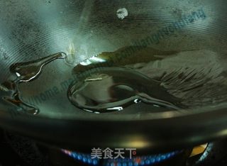 生炒三鲜乌冬的做法步骤:2