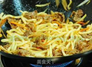 生炒三鲜乌冬的做法步骤:8