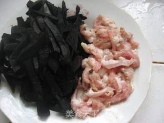 香芥肉丝的做法步骤：1