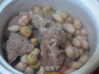 南昌特色花生猪肺汤的做法步骤:2