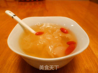 银耳雪梨冰糖水的做法步骤:9