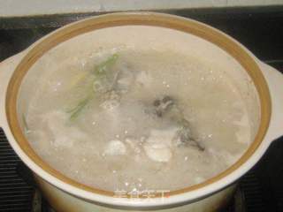 海鲈鱼头豆腐汤的做法步骤:7