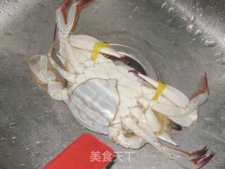 盐卤水腌肓蟹的做法步骤:2