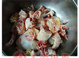 清炖老母鸡的做法步骤:2