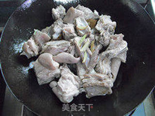 滋补防寒双功效—香焖羊肉的做法步骤:7