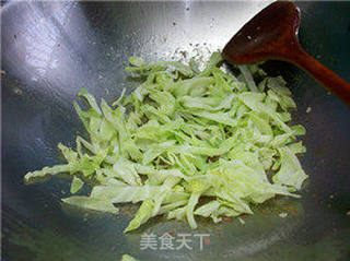 回忆还记得 ~~ 来碗乌冬面@@黑椒猪肉炒乌冬面的做法步骤:5