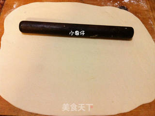 麻辣香葱芝麻椒盐花卷的做法步骤:5