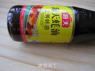 蚝油青菜蘑菇的做法步骤：1