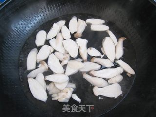 蚝油青菜蘑菇的做法步骤:9