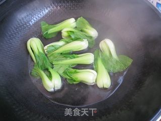 蚝油青菜蘑菇的做法步骤:10